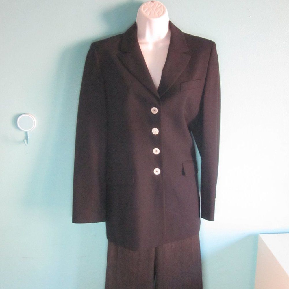 Basler Womens Size 6 Luxury Brand Wool Button Front Blazer Jacket Womens Size 36